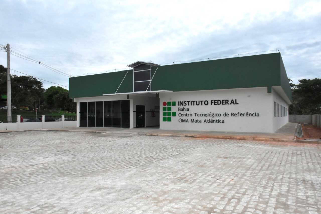 Camacã: Obras do IFBA tem sua primeira fase concluída e chaves são entregues a prefeitos